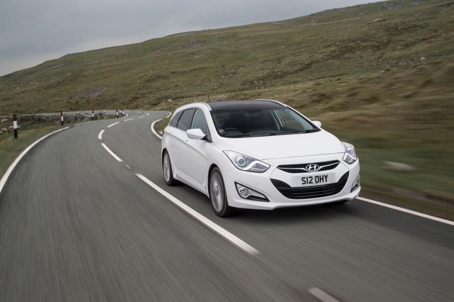  Hyundai i40 Tourer 2014 года  (UK) (фото 16 из 73)